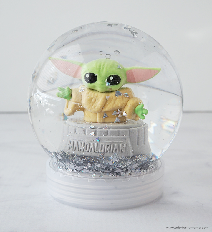 Download Mandalorian Baby Yoda Snow Globe Artsy Fartsy Mama