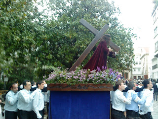 Pictures of Easter Procession in Corunna 2011  by E.V.Pita   http://evpita.blogspot.com/2011/04/pictures-of-easter-procession-in.html   Fotos de procesión de Jueves Santo en Coruña   por E.V.Pita  Fotos da procesión de Semana Santa en Coruña