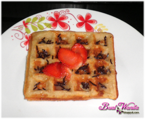 Resepi Waffle Simple Tanpa Telur Sukatan Cawan - Buat Wanita