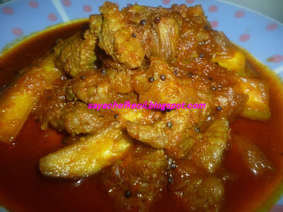 Air Tangan Orang Rumah Bapak: Kari Devil Daging & Ayam 