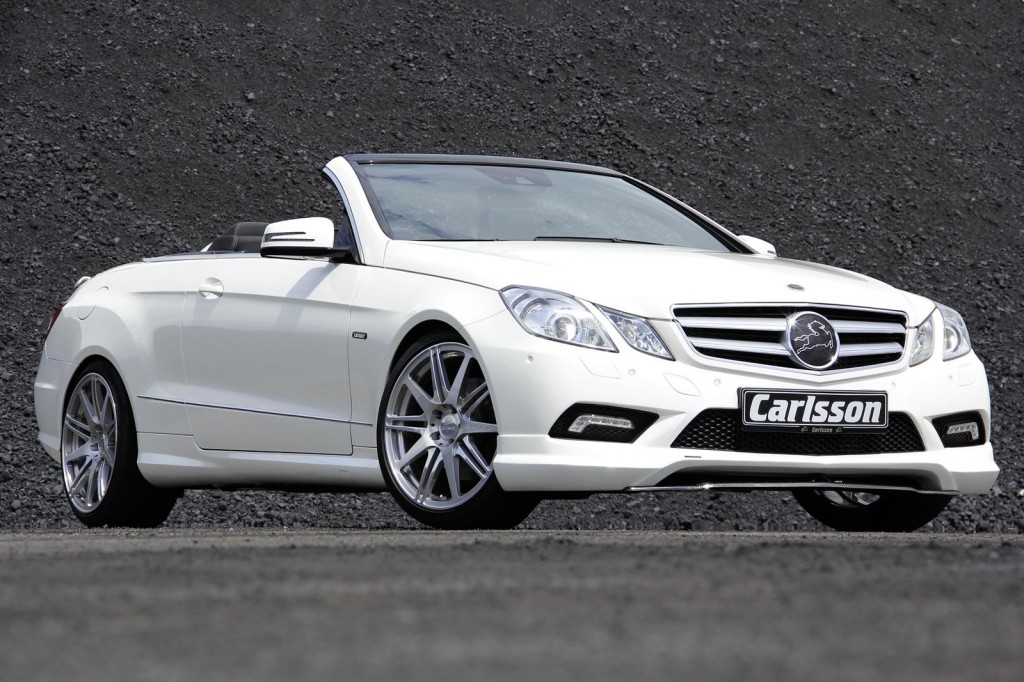 The modified Mercedes Eclass Cabrio was given new suede floor mats 