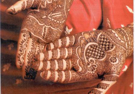 Simple Mehndi Designs For girls