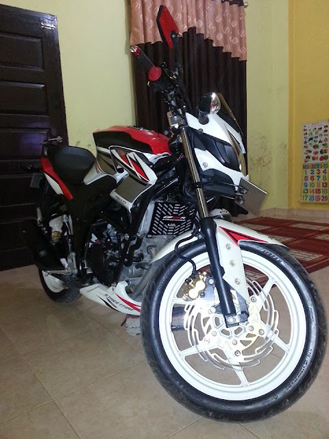 Modifikasi Honda CB150R Streetfighter 2013