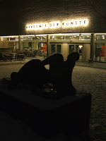 Night-time view of the Akademie der Künste, Berlin; photo by Val Phoenix