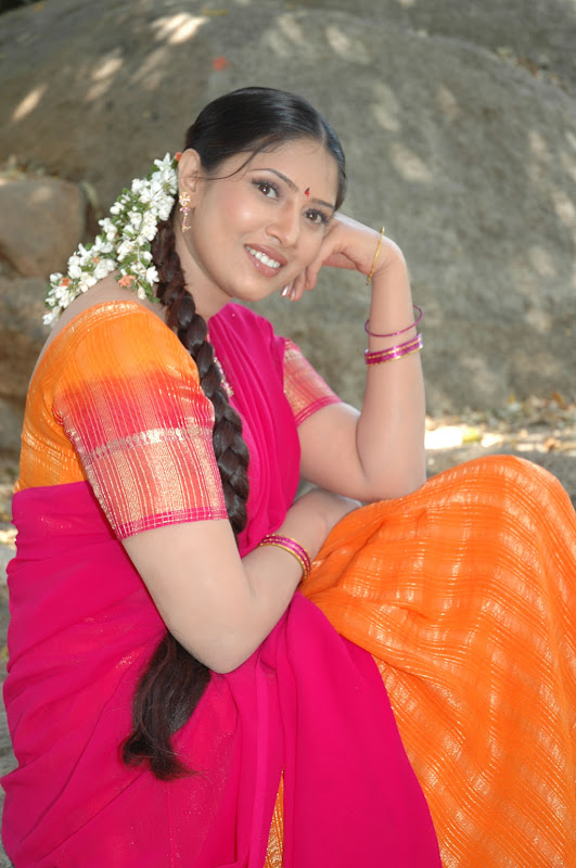 Tollywood Actress Sanghavi Half Saree Photos Photoshoot images