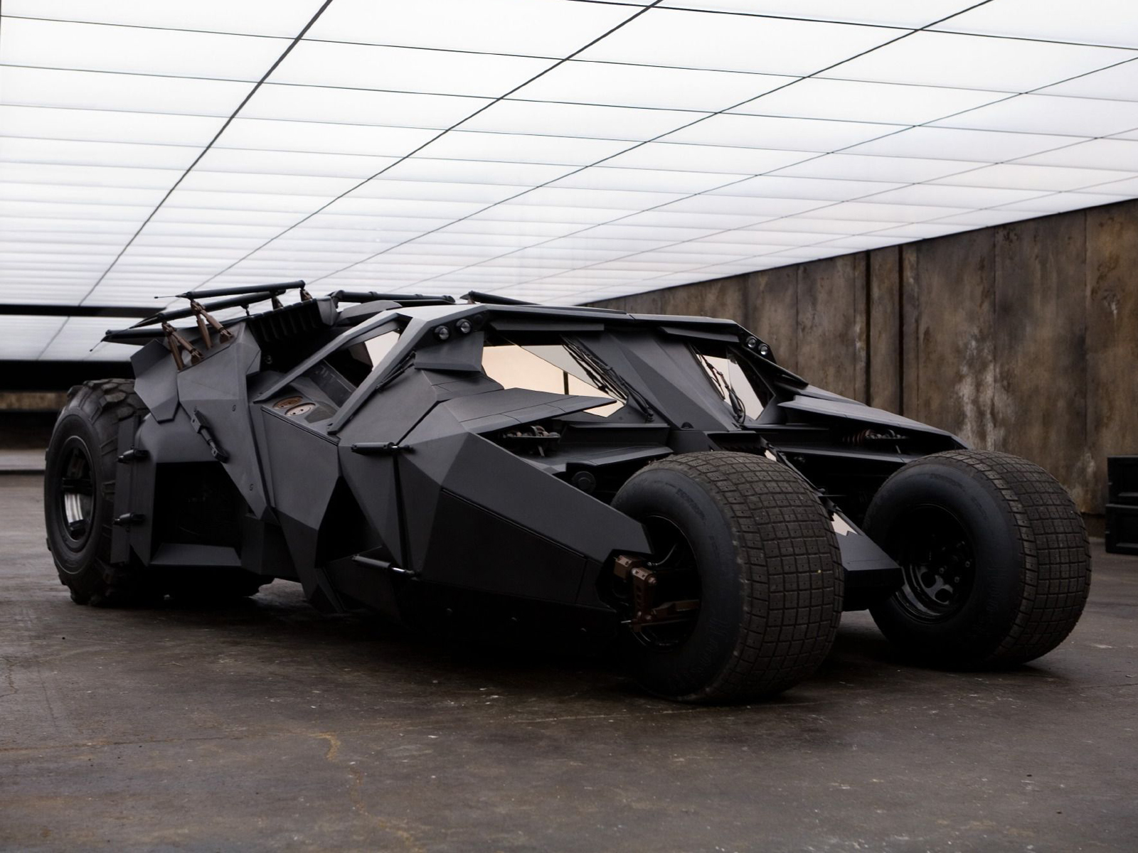 Batmobile : The Tumbler Blueprints and Specification