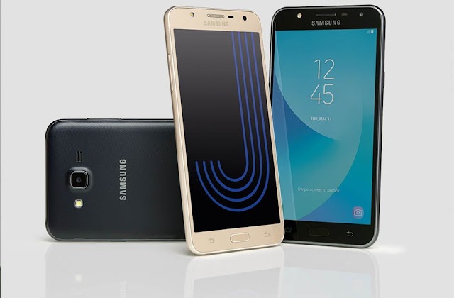 Best Screen Smartphone with Octa core processor - Samsung Galaxy J7 Neo