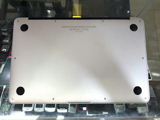 Laptop MacBook Air 11inch A1370 Intel Core i5 1.6GHz RAM 2GB SSD 128GB Seken Mulus