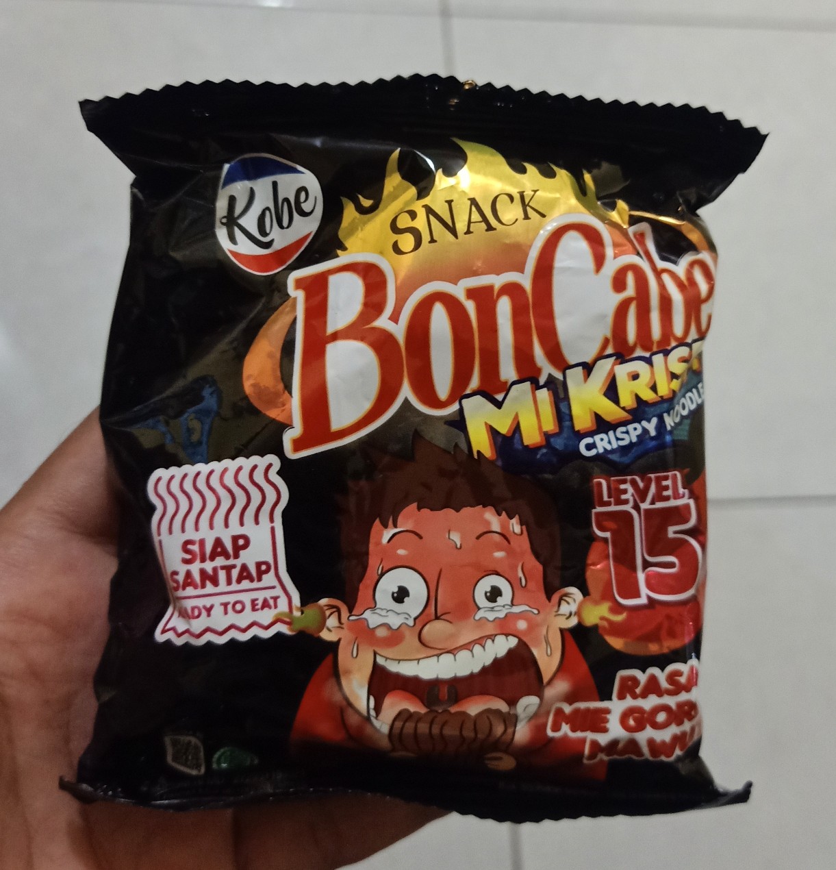 Snack Mi Gemez Enaak atau Mi Krispi BonCabe