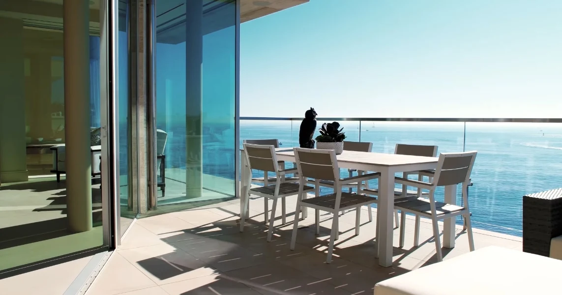 32 Interior Design Photos vs. 3725 Ocean Blvd, Corona Del Mar, CA Ultra Luxury Modern Home Tour