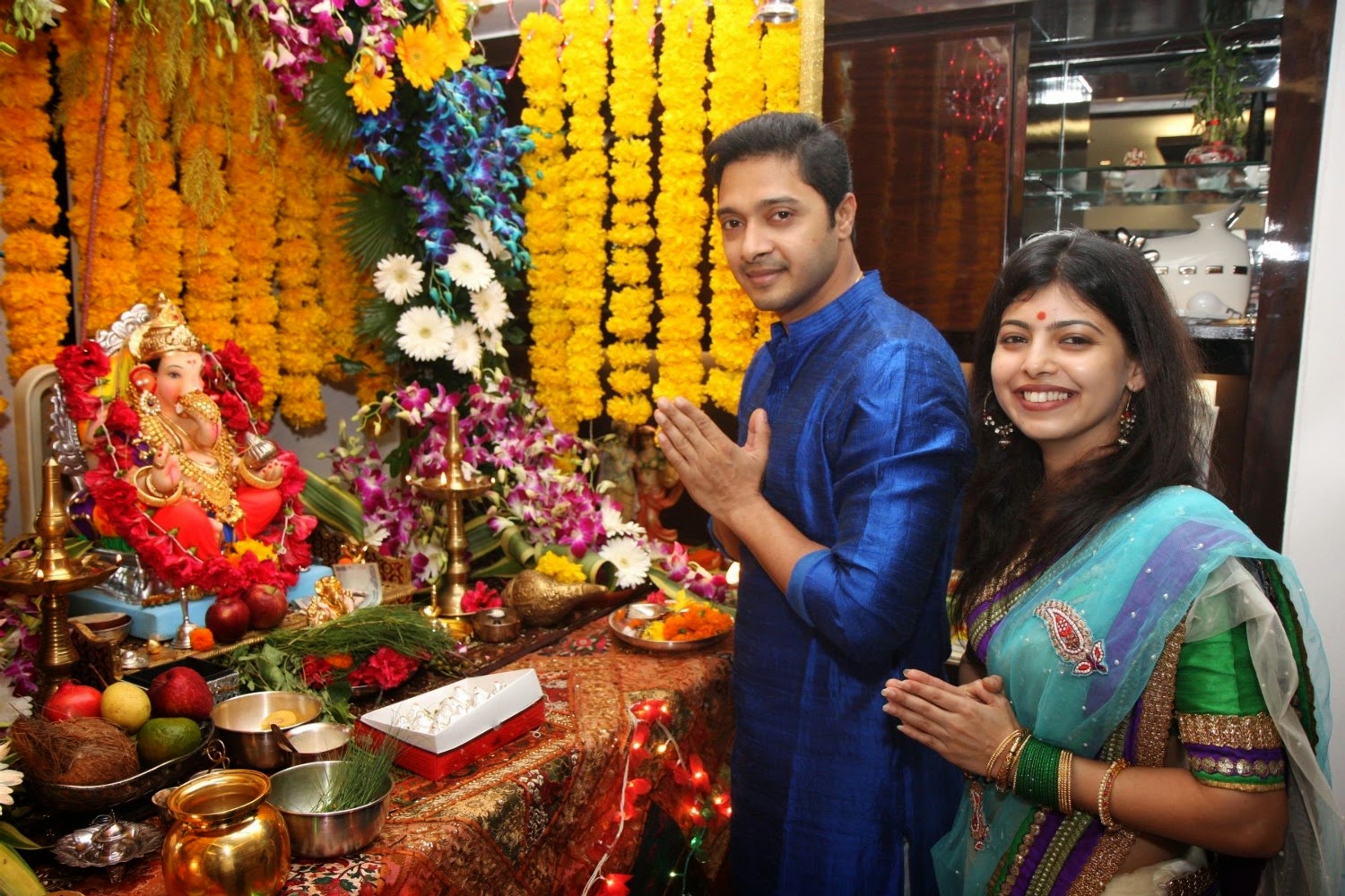 Bollywood Actor Shreyas Talpade Wife Deepti Talpade Photos | Family Photos | Real-Life Photos