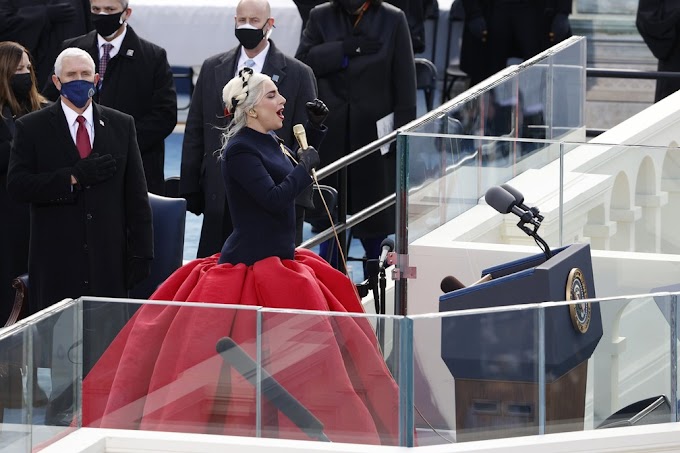 Lady Gaga canta emocionada o hino dos EUA em posse de Joe Biden 