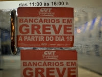 Bancários entram em greve por tempo indeterminado