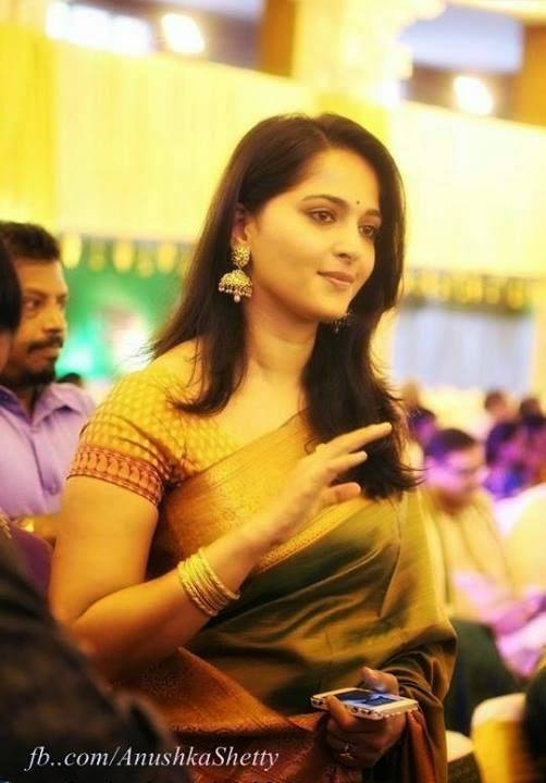 Anushka Shetty Indian Film Actress,Tamil Actress Anushka Shetty Sexy Photos,Anushka Real picture,Anushka Tamil actress