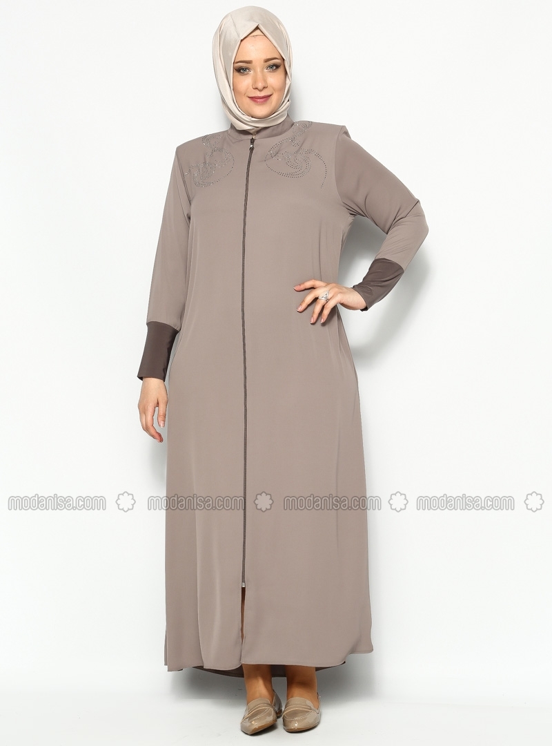 10+ Contoh Model Baju Muslim untuk Orang Gemuk