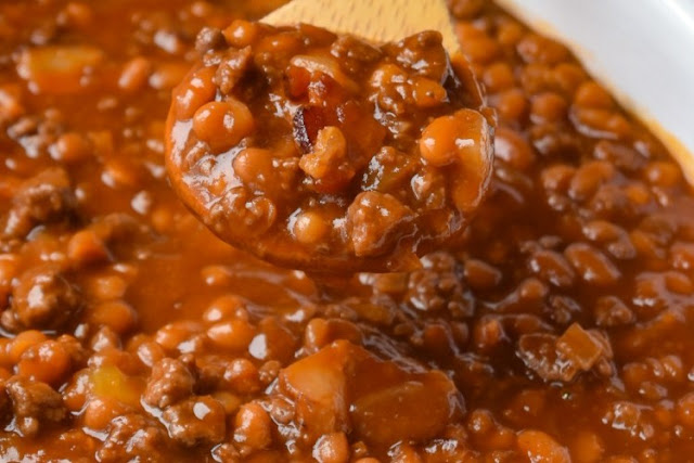 How to Make Meaty Baked Beans