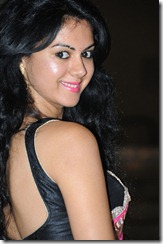kamna_jethmalani_sideview_pic