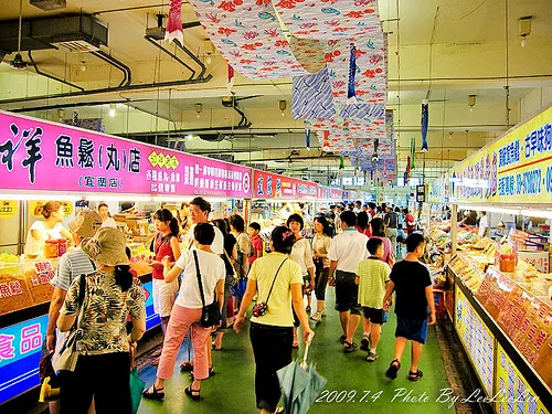 烏石港魚貨直銷中心｜蘭陽博物館 附近