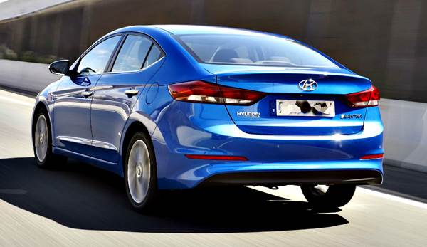 Hyundai Elantra sexta generación (2018)