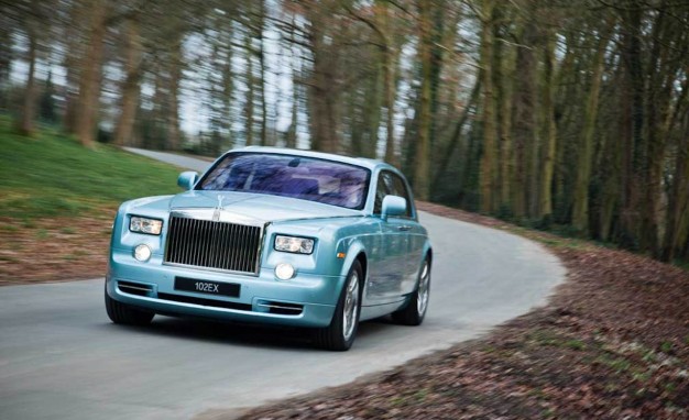 rolls royce suv 2012