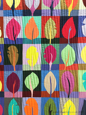Modern Quilt made by Maggie and quilted by Frances Meredith