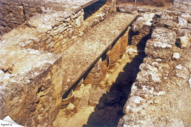 ミノア文明・アギア・トリアダ遺跡 Storeroom, Agia Triada／©legend ej