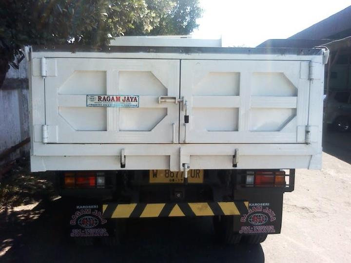 ASTRA ISUZU DUMP TRUCK ELF HARIMAU