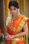 Actress Anuska Sexy Looking With Black Saree