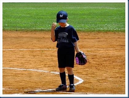 Strike Him Out, Strike Him Out!!