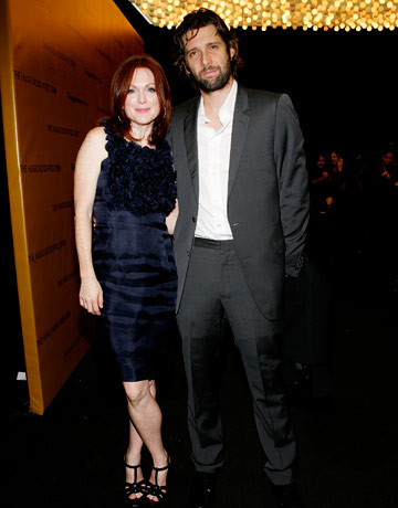 julianne moore. Stylish Couples-Julianne Moore