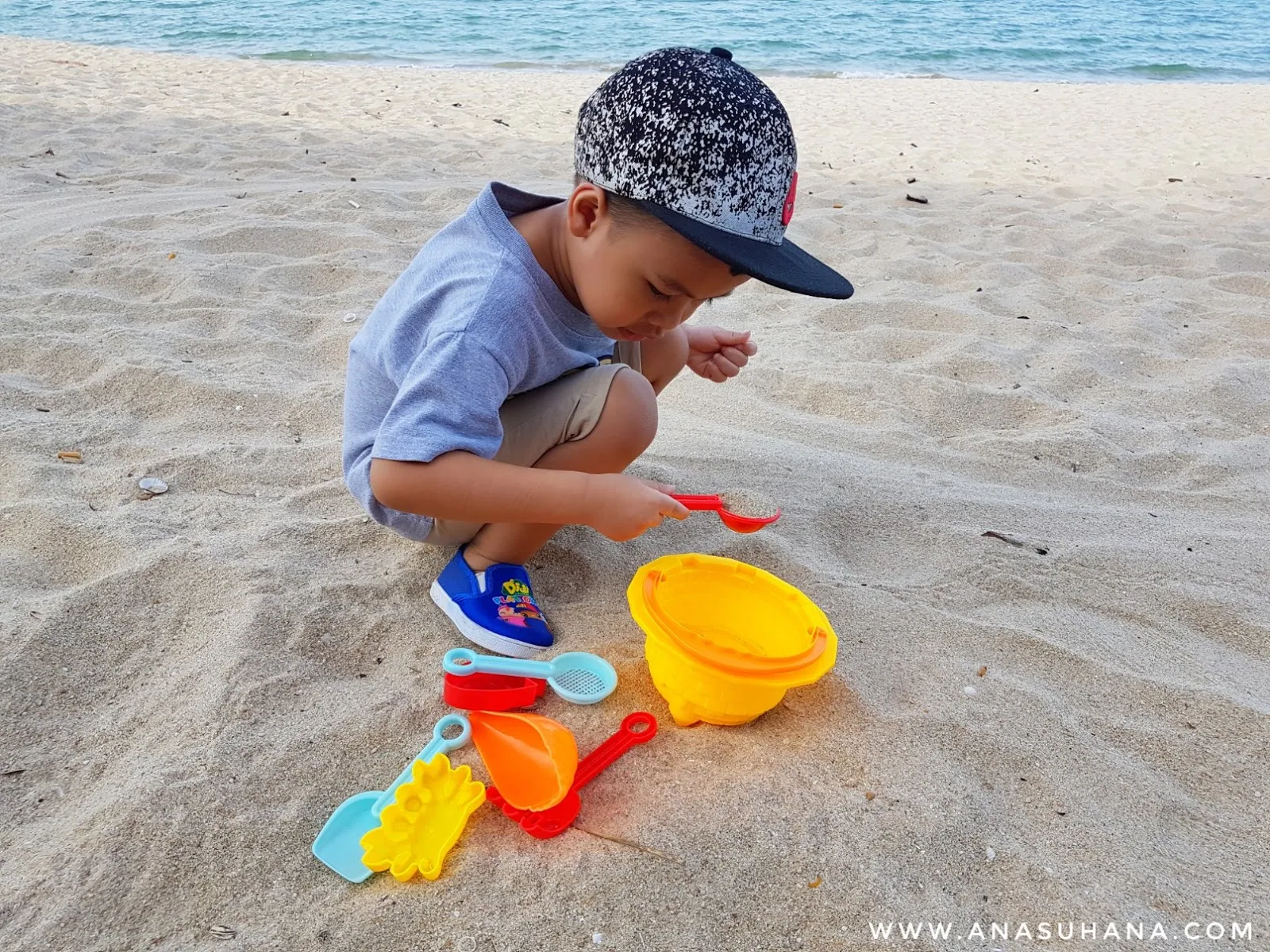 Pantai Batu Buruk, Kuala Terengganu