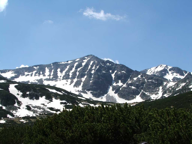 mountain peaks of balkans