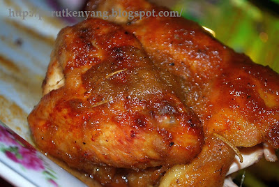 Dapur Suzi: Ayam bakar ala kenny rogers dan nasi kuning