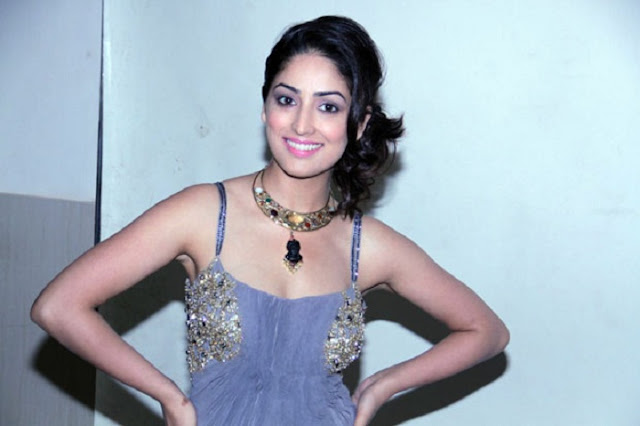 yami-gautam-hot-image-gallery