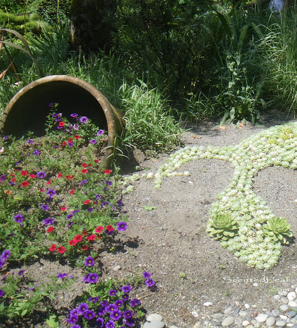 Handsome planter at Minter Garden