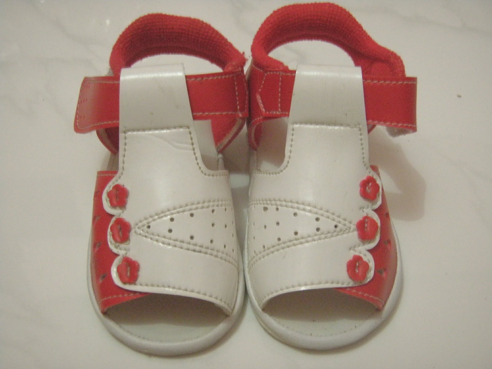  Sepatu  Anak  Perempuan LaBaby Shop