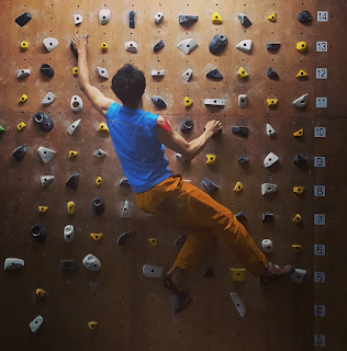 MOON BOARD KOREA - First Climbing Gym