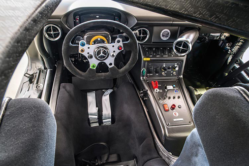 Mercedes SLS AMG GT3 Interior