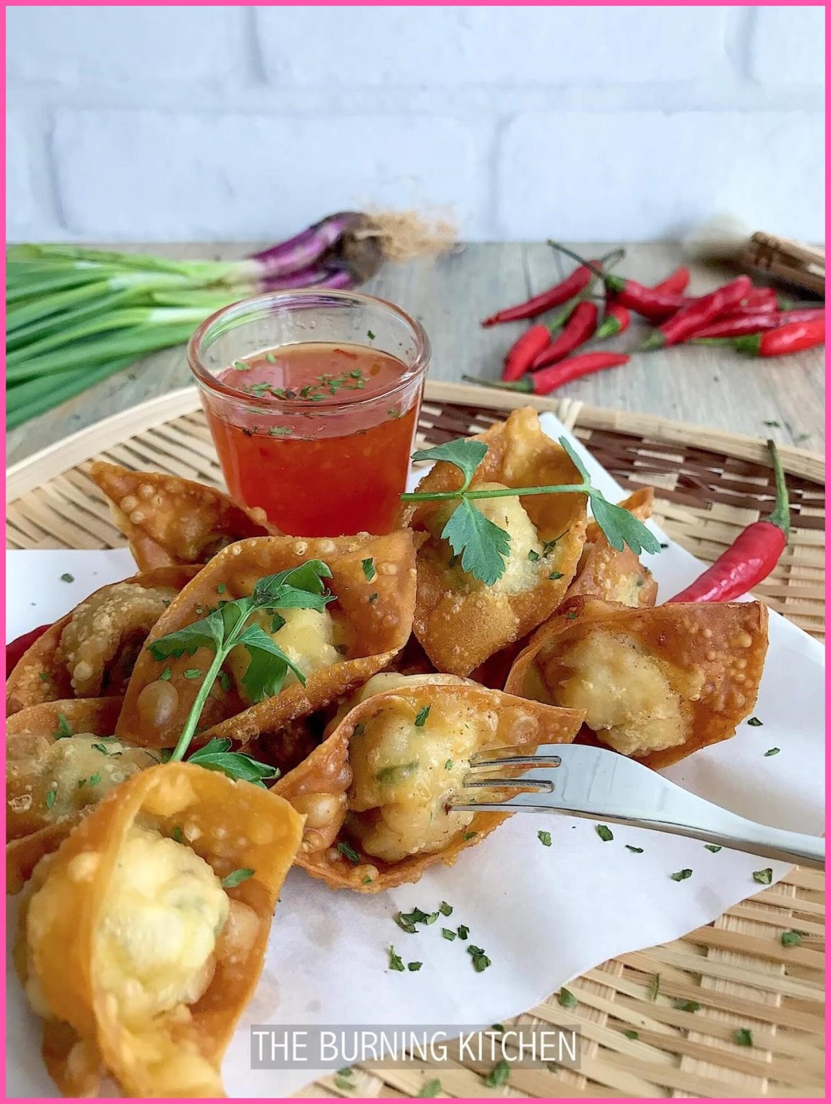 19 Thai Simple Kitchen Hong Kong Crispy Wonton with Thai Sweet Chilli Sauce THE BURNING KITCHEN Thai,Simple,Kitchen,Hong,Kong