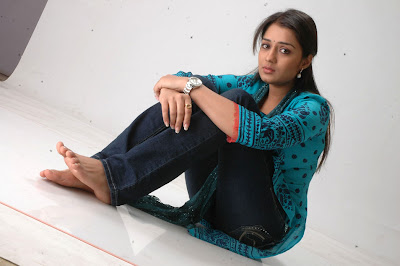 nikitha actress pics