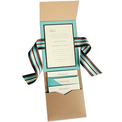 There are several different varieties of pocket invitations