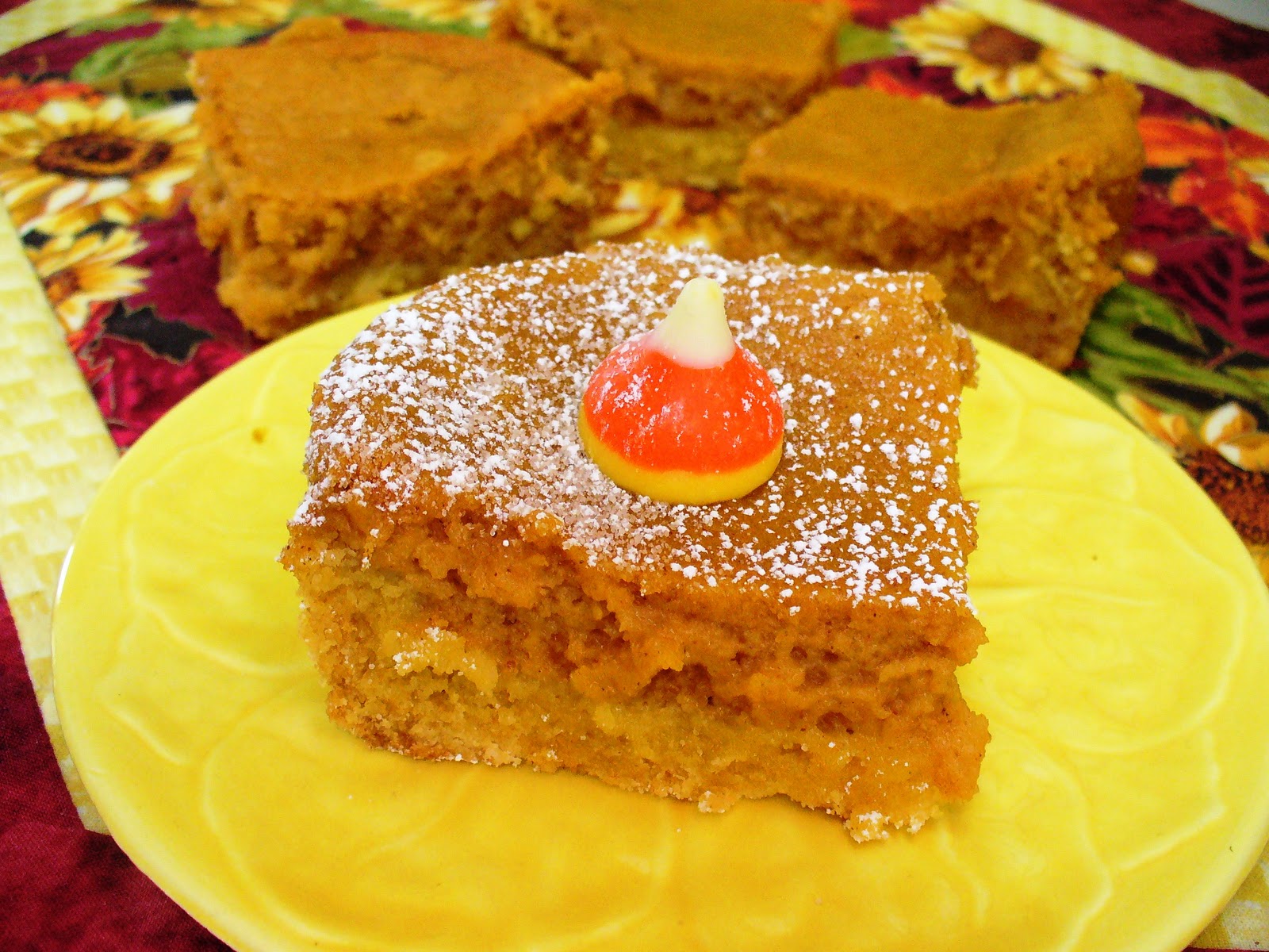 Leenee's Sweetest Delights: Pumpkin Gooey Butter Cake