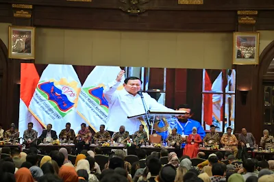 Prinsip Ekonomi Yang Harus Berdasarkan Pancasila Di Sampaikan Oleh Menteri Pertahan Dalam Pidatonya