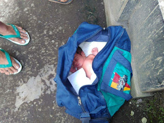 Penemuan bayi dalam tas