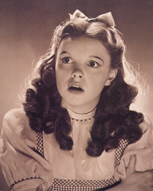 Judy Garland as Dorothy Gale in The wizard of Oz
