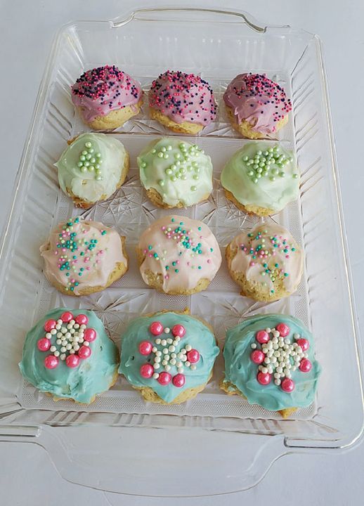 colored frosted wedding tray cookies