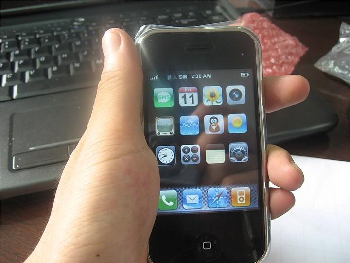 IPHONE 3GS HARGA Rp 1.000.000  Toko Handphone Murah