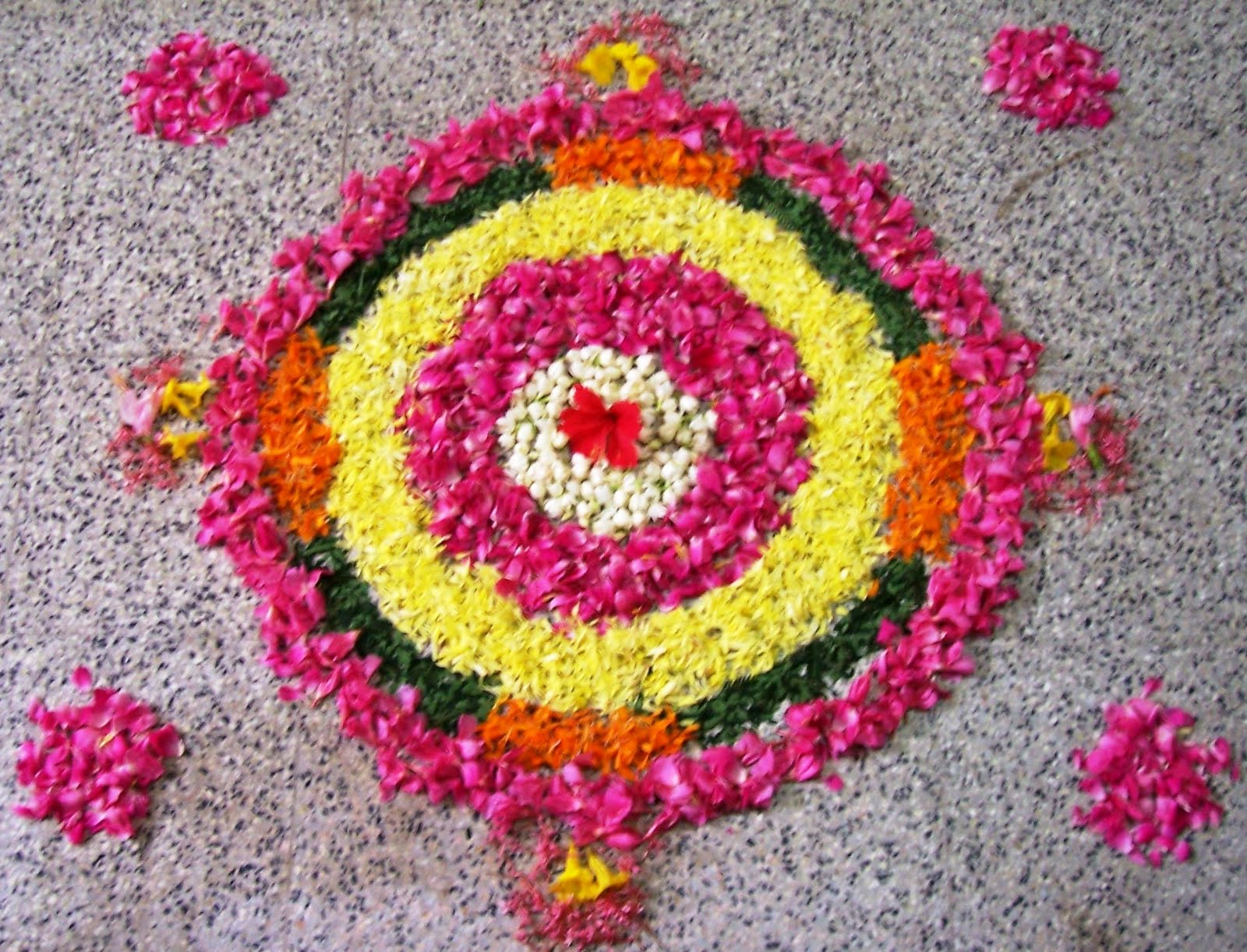 Red Ripe Tomatoes: Happy Onam!