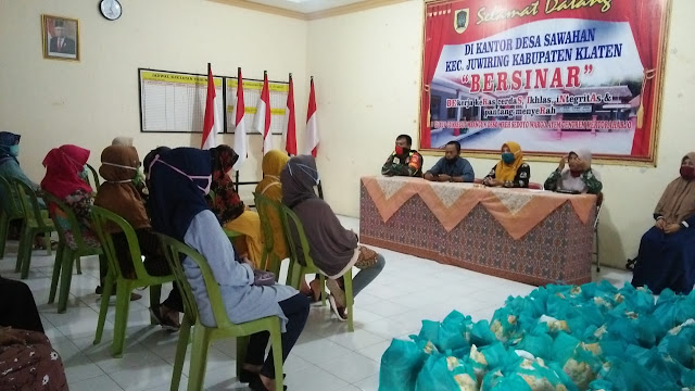 Babinsa Sawahan Hadiri Pertemuan Rutin Kader Posyandu dan PKK