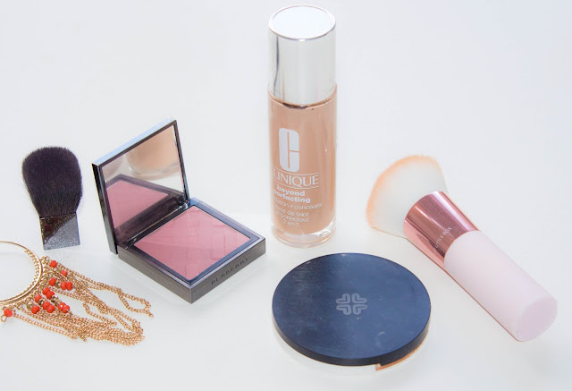 maquillage-teint-clinique-beyond-perfecting
